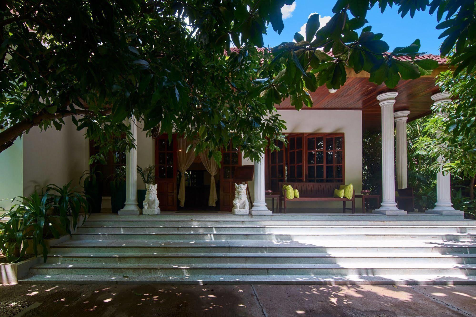 The Kabiki Hotel Phnom Penh Bagian luar foto